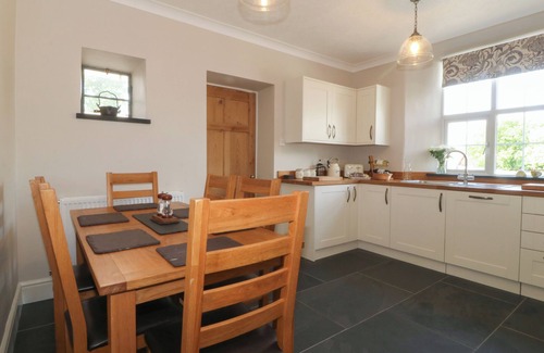 Llandwrog Cottage | GLASFRYN, family friendly, with open fire in Llandwrog