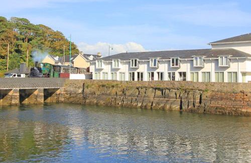 Porthmadog Apartment | Glaslyn Retreat