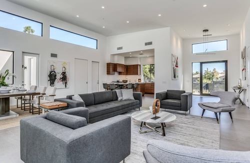 Vista Norte House | Glass House-5 Bedrooms 4 Bath Stunning Views