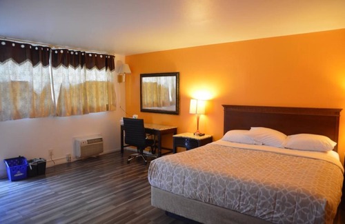 Ventura Hotel | Glass Slipper Inn - Stanford Palo Alto
