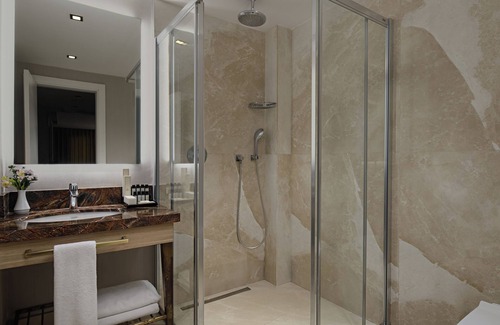 Sisli Hotel | Gleam Bomonti Hotel