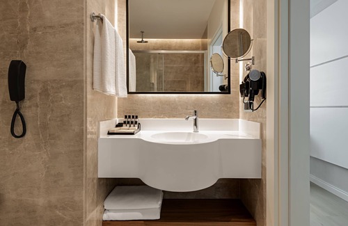 Harbiye Hotel | Gleam Collection Hotel