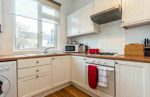 Levenmouth Apartment | Glebe 100.1