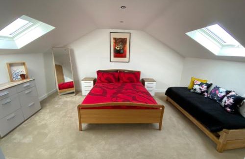 Lincoln House | Glebe Farm 4Br Sleeps 11 Hot Tub Pet Friendly