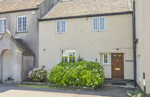 Wookey House | GLEBE HOUSE, family friendly, character holiday cottage in Wells