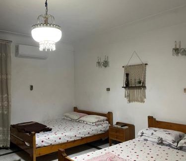 Ar-Raml 1 Apartment | Gleem Sea view Apartment