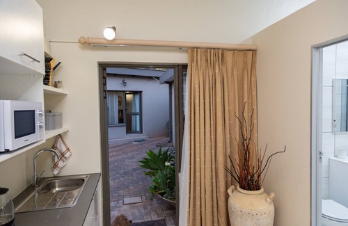 Pretoria House | Glen Maine Guest House