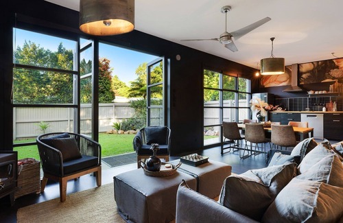 Ewingsdale House | Glenbrook Guest House