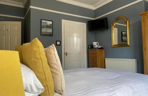 Keswick House | Glendale Guest House