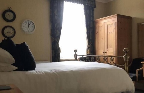 Keswick House | Glendale Guest House