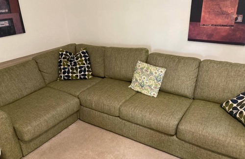 Mapperley House | Glendale house cosy family home