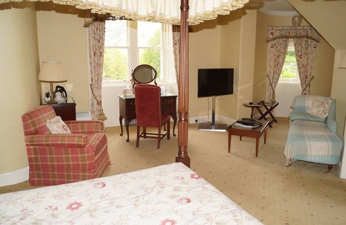 Invergarry Hotel | Glengarry Castle Hotel