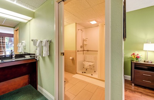 Gatlinburg Hotel | Glenstone Lodge