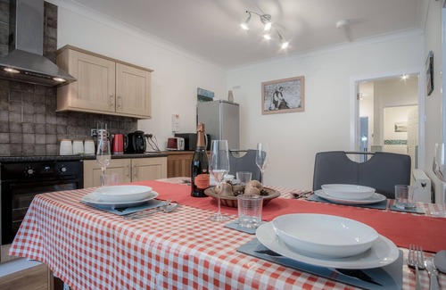 Saundersfoot Apartment | Glenvale - 2 Bedroom Apartment - Saundersfoot