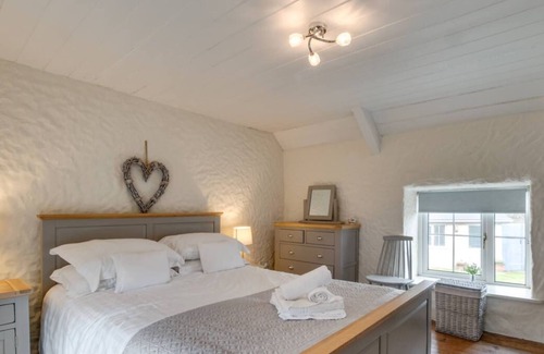 Llangennith House | Glenview in the beautiful Llanmadoc