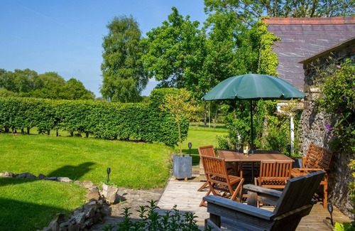 Rhydlewis Cottage | Glenydd, Aberporth - Four Bedroom Cottage, Sleeps 7