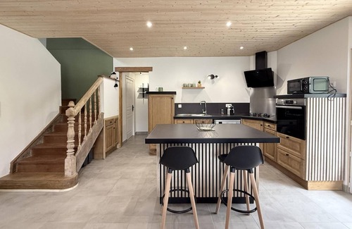 Lourdios-Ichere House | GLIGET - LOURDIOS ICHERE