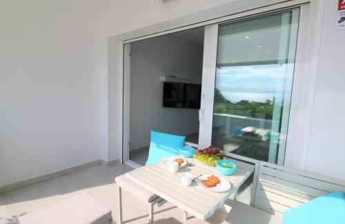 Almadraba-Canyelles Apartment | Global Immo 1037 MEDA CHICA BX
