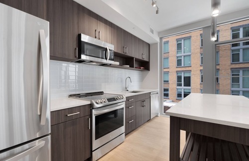 Crystal City Apartment | Global Luxury Suites Crystal City