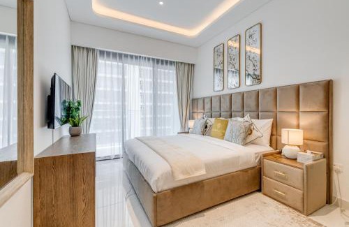 Nad Al Sheba Apartment | GLOBALSTAY Azizi Riviera 59