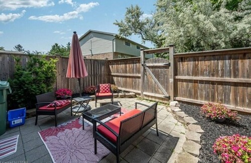 White Oaks House | GLOBALSTAY. Elegant 3 Bedroom Townhouse in London