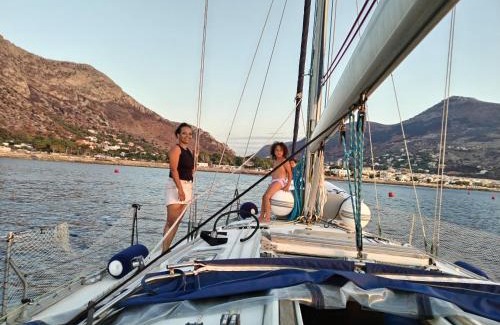 Castellammare Vucciria Boat Rental | Gloria Sailing
