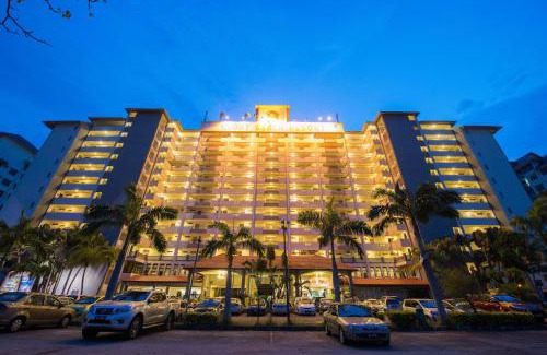 Taman Tun Sambanthan Apartment | Glory Beach Resort PD with Sunrise nice View