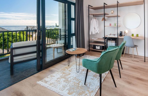 Sandbaai House | Glow Boutique Suites