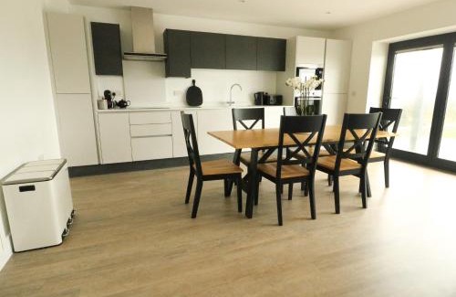 Marianglas Apartment | Glynllifon 2