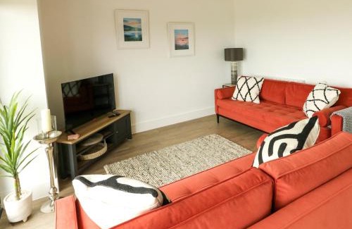 Marianglas Apartment | Glynllifon 3