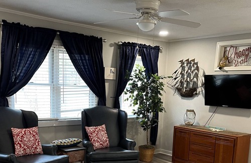 Fairfield Bay House | Gnome Away From Home-Greers Ferry Lake House