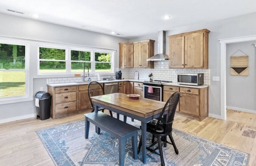 Wildwood House | Go with the Flow on Lookout Creek!