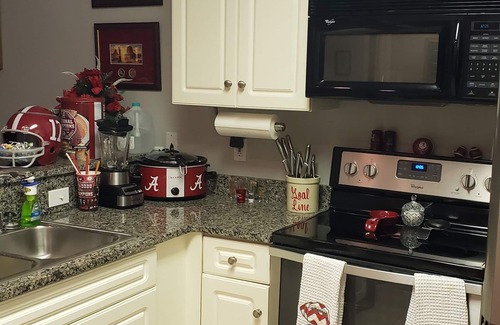 Tuscaloosa Condo | GoalLine Stand