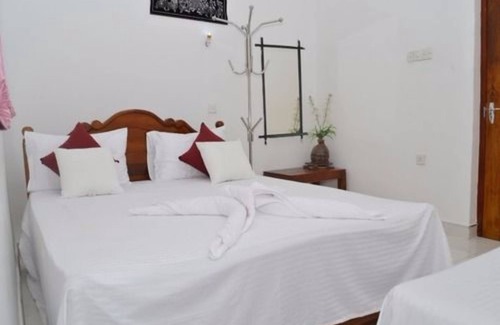 Anuradhapura Hotel | Goalma Family Holiday Resort & Restaurant
