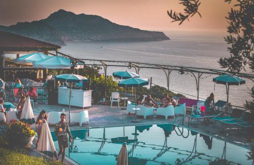 Schiazzano Apartment | Gocce Di Capri Resort