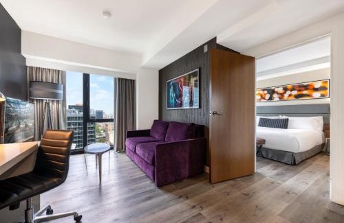 Near North Side Hotel | Godfrey Hotel Chicago