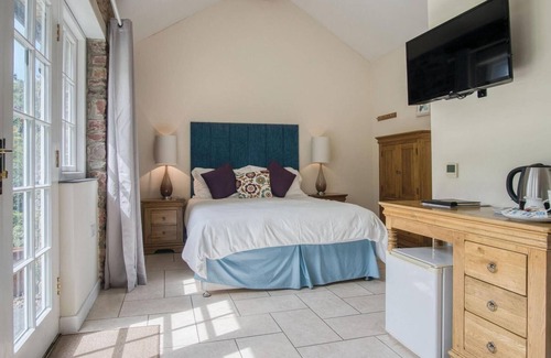 St Ishmaels Apartment | Gofan - 1 Bedroom Studio - St Ishmael's