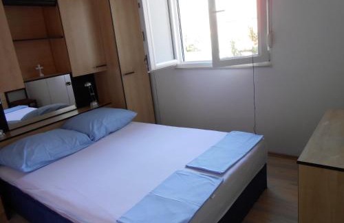 Okrug Donji Apartment | Gogi apartman