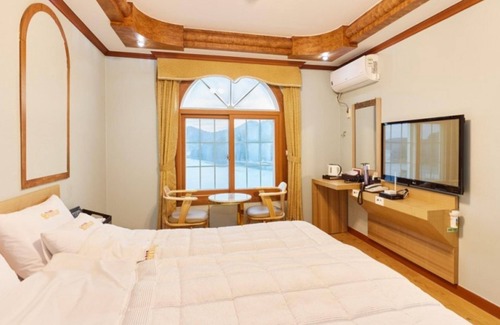 Goheung House | Goheung Hayannoeul Hotel