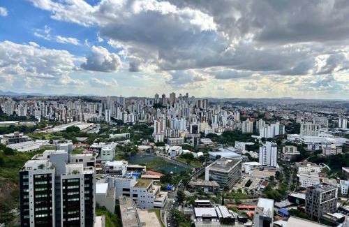 Estoril Apartment | Gol No lugar Certo em BH Avenida Raja com Barão