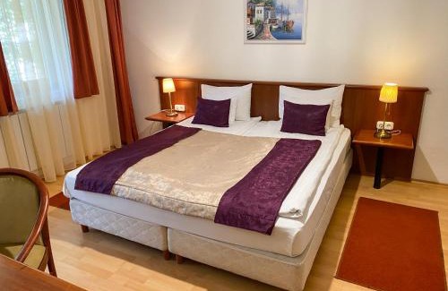 Gellert Hill Apartment | Gold Apartments