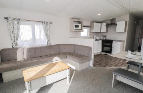 Talybont House | Gold Caravan 316
