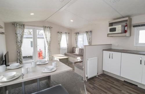 Talybont House | Gold Caravan 316