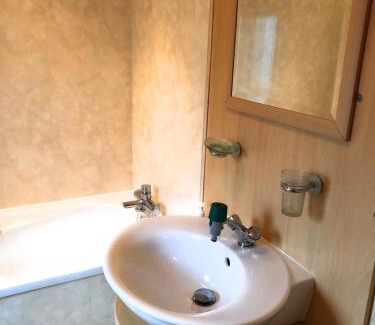 Jedburgh Other | Gold Caravan