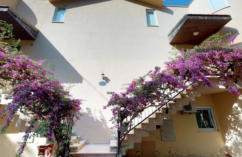 Kargicak Villa | Gold City 2 bedroom Villa 1