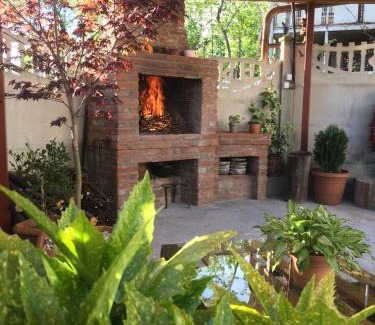 Kutaisi House | Gold Guest House