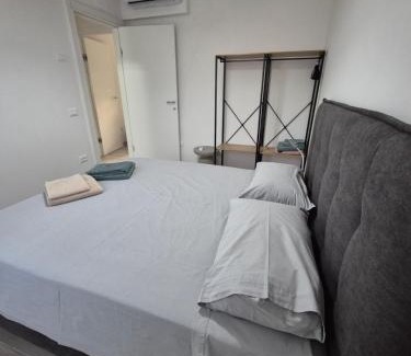 Padova Apartment | Gold House