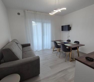 Padova Apartment | Gold House