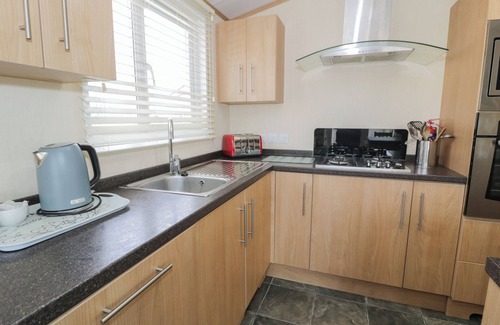 Talybont Cottage | GOLD LODGE (201), family friendly, with a garden in Dyffryn Ardudwy