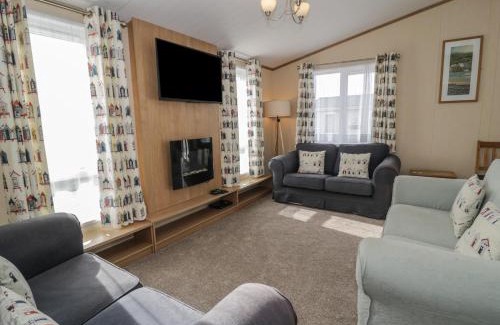 Talybont House | Gold Lodge 201